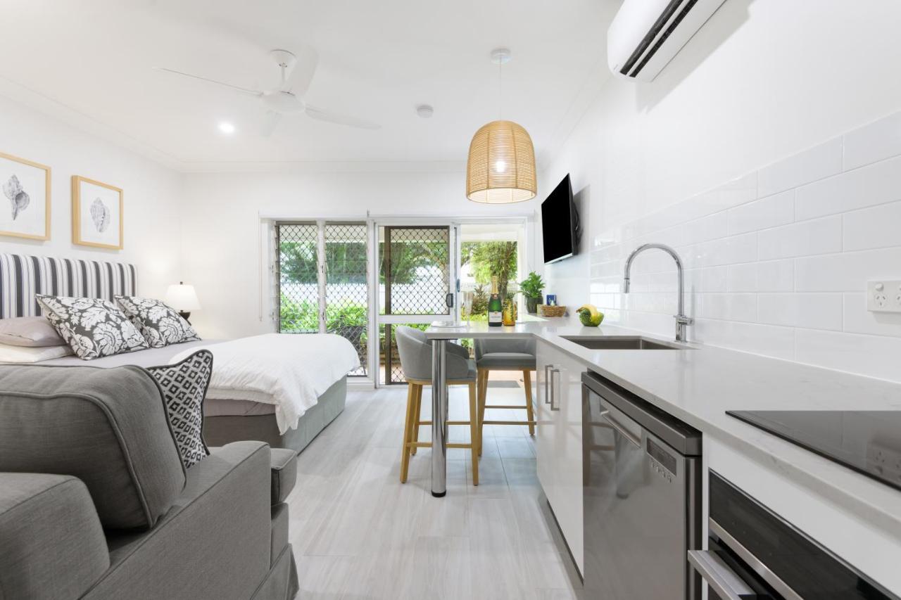 Garrick House Aparthotel Port Douglas Ngoại thất bức ảnh
