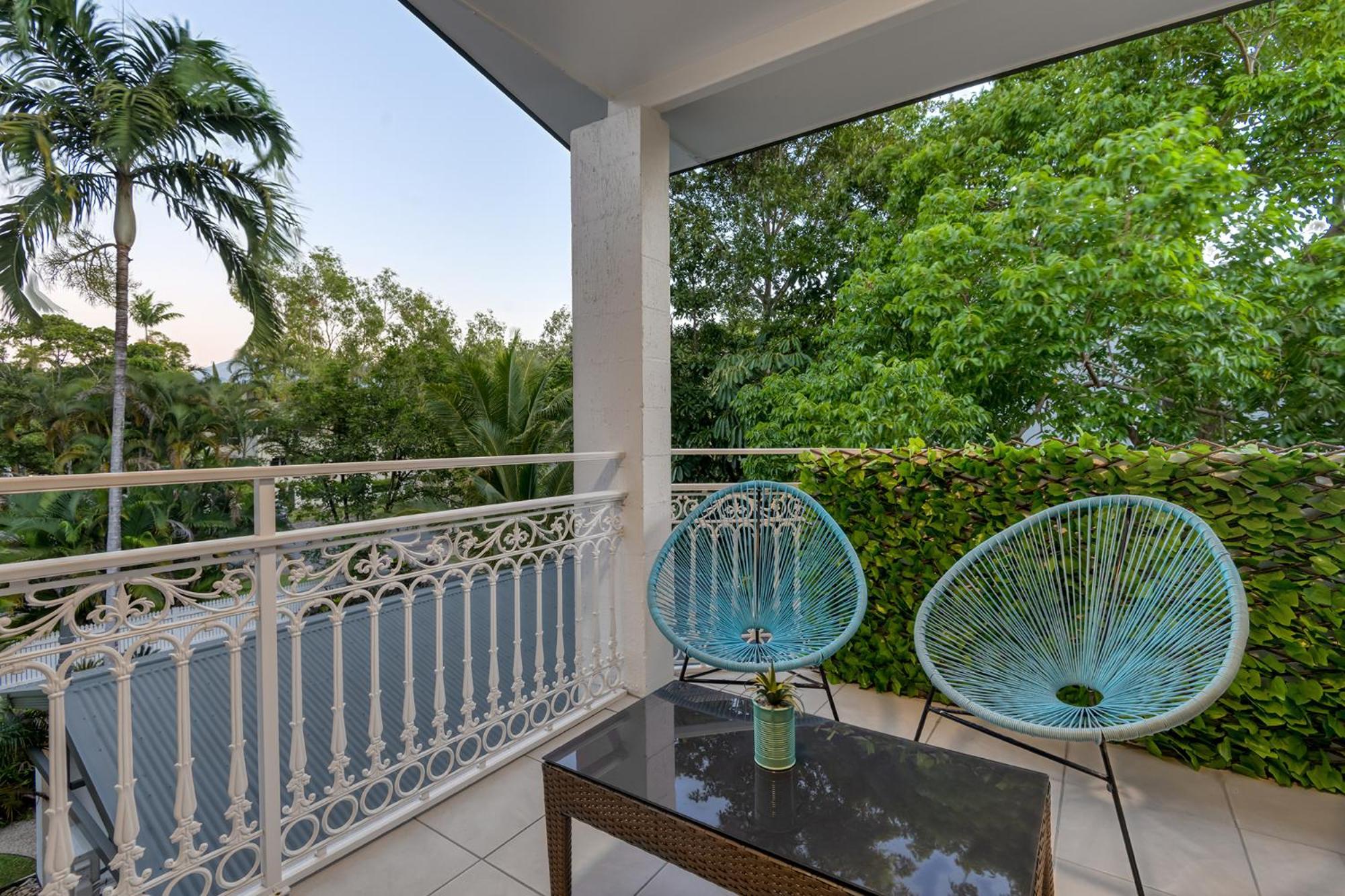 Garrick House Aparthotel Port Douglas Ngoại thất bức ảnh